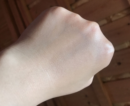 依泉防晒孕妇可以用吗 依泉防晒霜成分怎么样