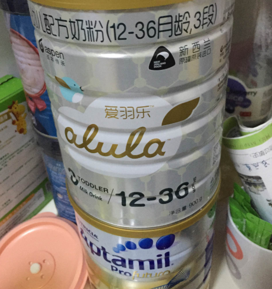 爱羽乐奶粉和爱他美哪个好 爱羽乐奶粉3段测评