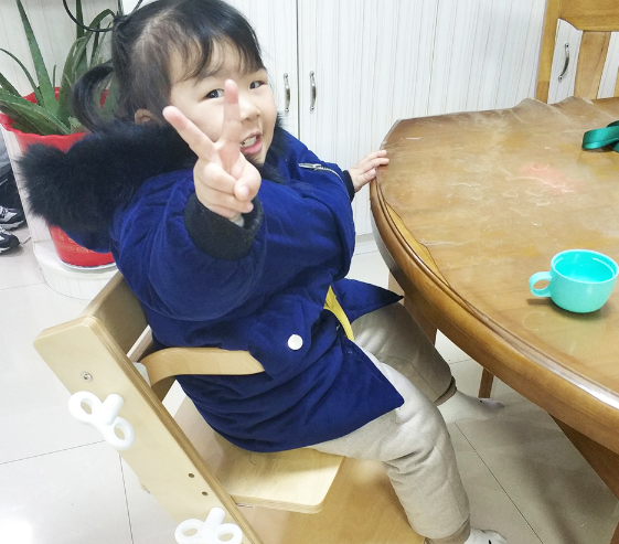 Kid2Youth餐椅怎么样 Kid2Youth餐椅使用测评