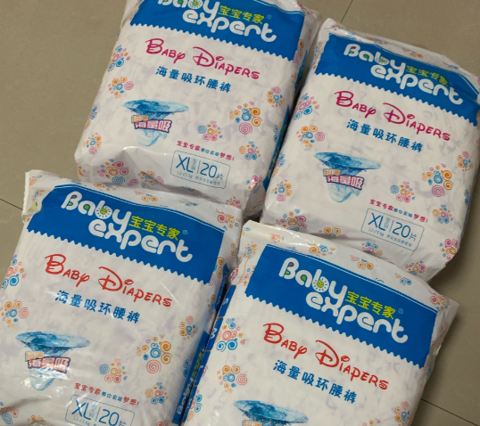 宝宝专家纸尿裤好用吗 宝宝专家纸尿裤会起坨断层吗