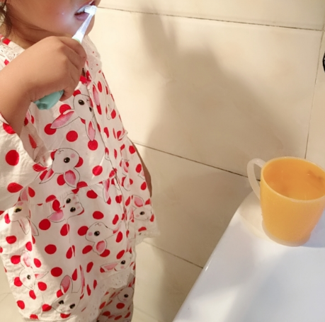 MDB儿童电动牙刷的亮度对眼睛有没有影响 MDB儿童电动牙刷会很亮吗 MDB儿童电动牙刷的亮度对眼睛有没有影响 MDB儿童电动牙刷会很亮吗