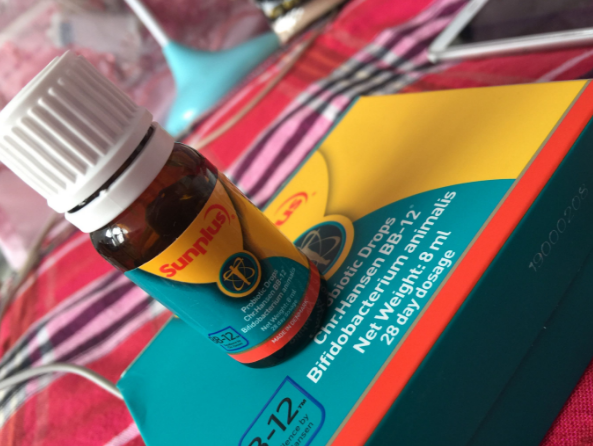 科汉森Bb-12滴剂怎么给孩子吃 孩子吃科汉森Bb-12滴剂好不好 科汉森Bb-12滴剂怎么给孩子吃 孩子吃科汉森Bb-12滴剂好不好