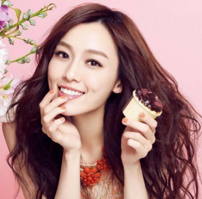 哪些明星坚持母乳喂养 米兰达可儿母乳喂养有哪些好处