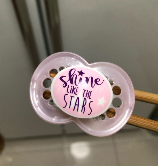 MAM美安萌安抚奶嘴宝宝接受吗 MAM美安萌安抚奶嘴用着安不安全