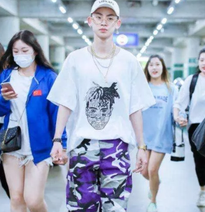 大厂男孩是什么梗 造星工厂张艺兴是厂长吗 大厂男孩是什么梗 造星工厂张艺兴是厂长吗