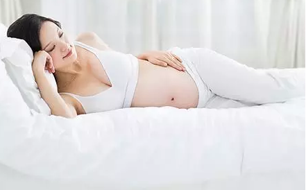 产后不能大补吃什么 产后第一天适合吃什么