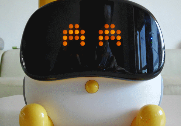 Luka baby绘本阅读机器人怎么用 Luka baby绘本阅读机器人好用吗