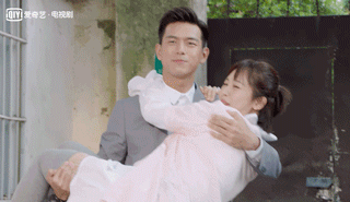 亲爱的热爱的大结局 韩商言求婚为什么穿灰西装