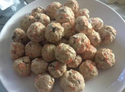 9个月孩子能吃胡萝卜吗 胡萝卜辅食制作方法 9个月孩子能吃胡萝卜吗 胡萝卜辅食制作方法