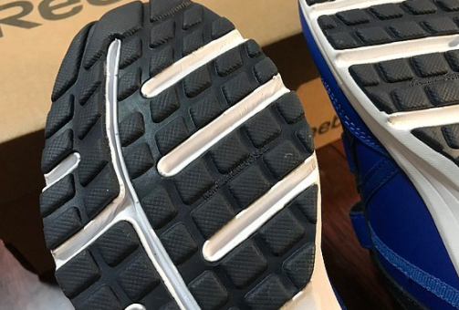 Reebok儿童跑步鞋怎么样 Reebok儿童跑步鞋使用测评