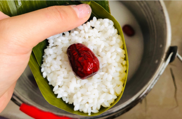 孕妇可以吃粽子吗 孕妇吃粽子的正确打开方式