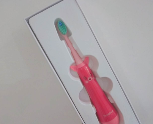 荣事达儿童电动牙刷怎么样 荣事达儿童电动牙刷使用测评