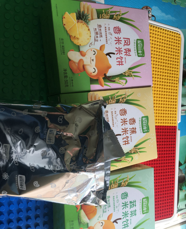 稻田村凤梨香米米饼用了哪些配料 稻田村凤梨香米米饼营养成分是什么