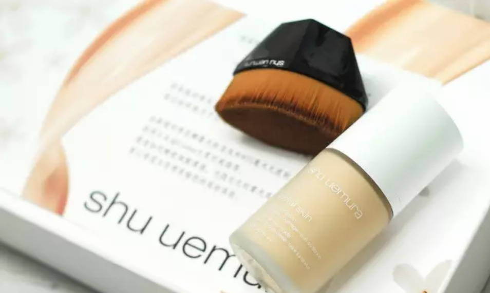 创造101选手跳舞为什么不脱妆 2018适合不脱妆的粉底液推荐