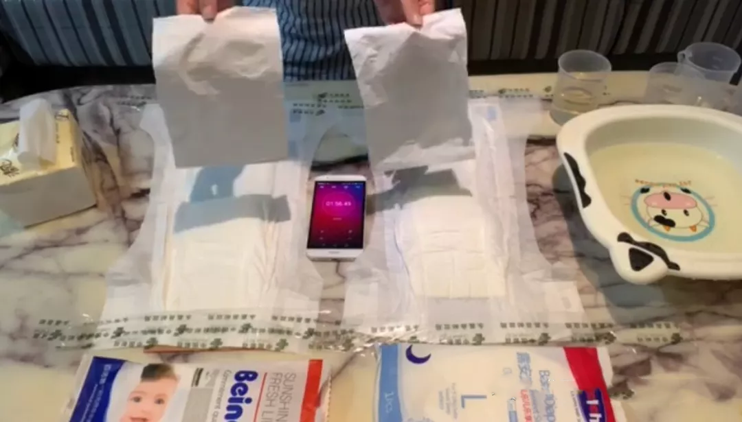 百诺恩纸尿裤和露安适纸尿裤哪款比较好 百诺恩和露安适纸尿裤对比