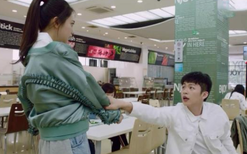 亲爱的热爱的小米和亚亚有吻戏吗 米邵飞和亚亚的感情线