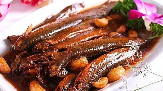 孕妇孕晚期可以吃泥鳅吗 孕妇吃泥鳅的最佳时间 孕妇孕晚期可以吃泥鳅吗 孕妇吃泥鳅的最佳时间