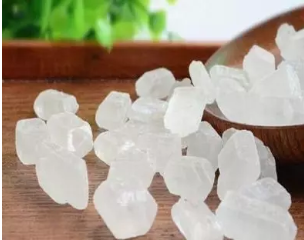 红糖白糖和冰糖有哪些好处 红糖白糖和冰糖的好处各是什么