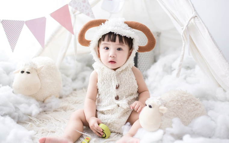 孩子抗拒奶瓶是什么原因导致的 为什么孩子不肯吃奶瓶 孩子抗拒奶瓶是什么原因导致的 为什么孩子不肯吃奶瓶