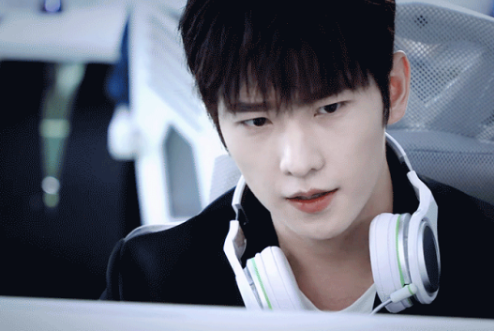 全职高手唐柔喜欢谁 唐柔喜欢叶修吗