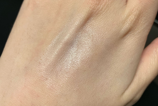 新碧轻透润色防晒隔离乳孕妇能用吗 曼秀雷敦新碧防晒霜怎么样
