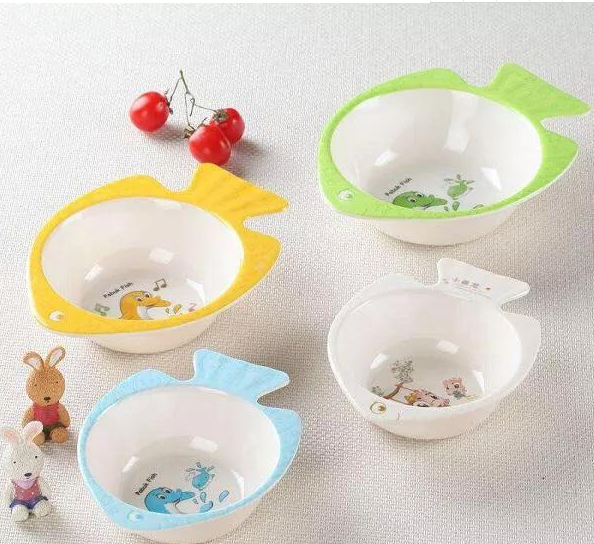 仿瓷碗能给宝宝用吗 买仿瓷碗家长要注意这几点