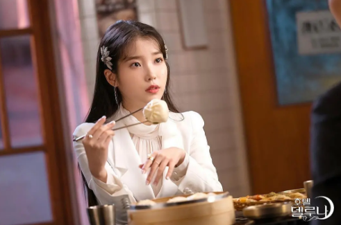 德鲁纳酒店女主穿搭大全 德鲁纳酒店女主穿搭技巧