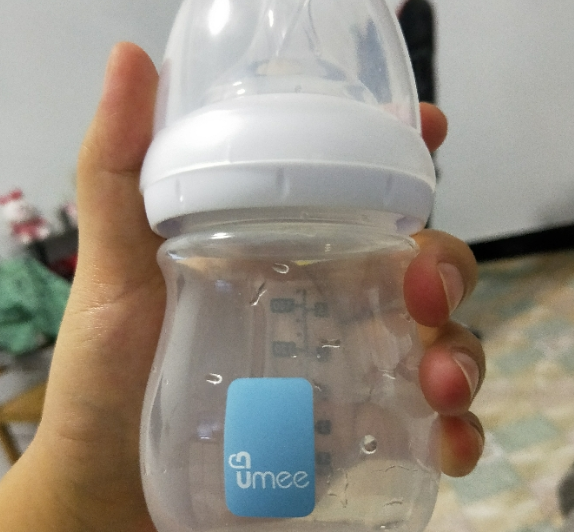 umee奶瓶材质安全吗 umee防胀气奶瓶好不好用