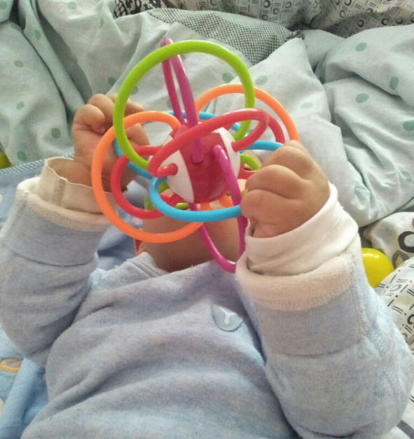 宝宝树专定牙胶手抓球怎么样 宝宝树专定牙胶手抓球试用测评