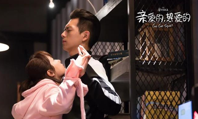 亲爱的热爱的佟年录音棚唱的歌叫什么 亲爱的热爱的电视剧歌曲盘点 亲爱的热爱的佟年录音棚唱的歌叫什么 亲爱的热爱的电视剧歌曲盘点