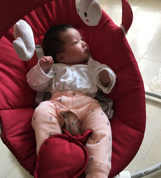 洛贝依婴儿电动摇椅怎么样 婴儿电动摇椅哪个牌子好