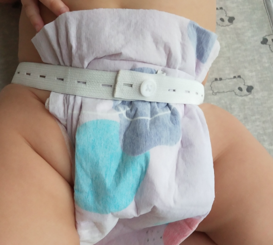 爽然大吸量纸尿片和花王哪个好 爽然大吸量纸尿片使用测评