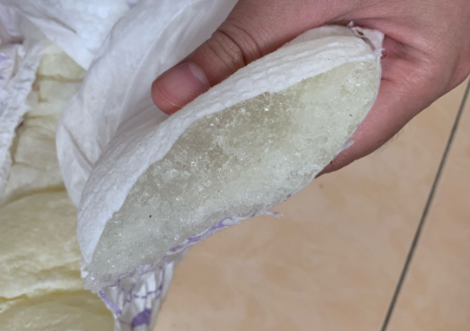 宝宝专家纸尿裤好用吗 宝宝专家纸尿裤会起坨断层吗