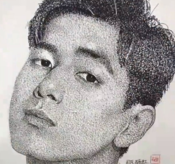 手写近万名字拼出李现是怎么回事 用名字拼出李现的是谁 手写近万名字拼出李现是怎么回事 用名字拼出李现的是谁