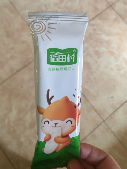 稻田村凤梨香米米饼用了哪些配料 稻田村凤梨香米米饼营养成分是什么