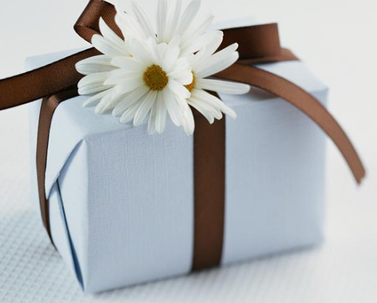 提前收到七夕礼物的说说 提前收到七夕礼物心情感