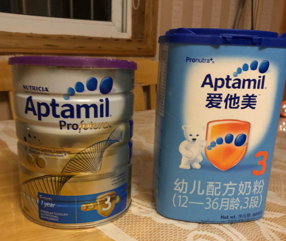 澳洲版爱他美和德版爱他美哪个好 新西兰爱他美白金版和德版爱他美对比