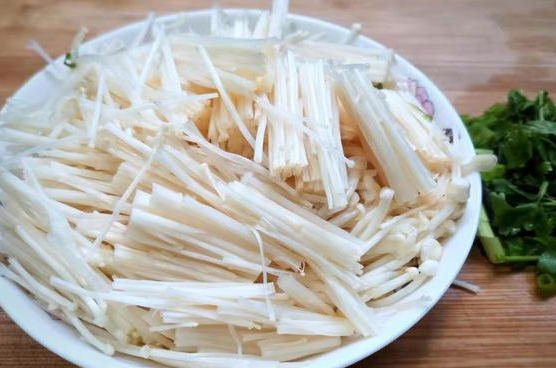 适合宝宝秋天喝的汤 喝什么汤提升记忆力