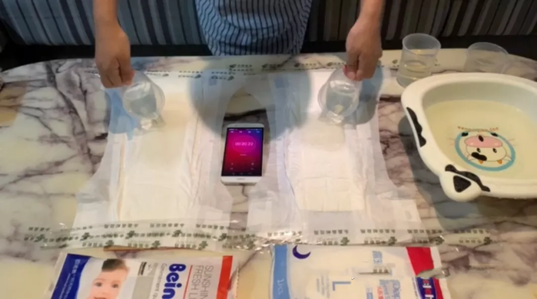 百诺恩纸尿裤和露安适纸尿裤哪款比较好 百诺恩和露安适纸尿裤对比