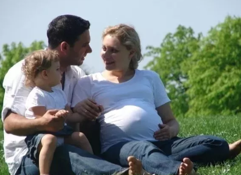 孕妇情绪影响孩子颜值吗 孕妇情绪对宝宝有哪些影响