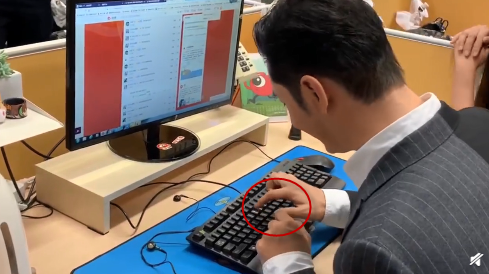 黄晓明一指禅打字怎么回事 一指禅打字什么意思 黄晓明一指禅打字怎么回事 一指禅打字什么意思