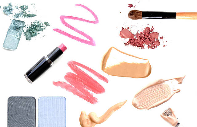 化妆品垃圾分类大全 没用完的化妆品怎么垃圾分类 化妆品垃圾分类大全 没用完的化妆品怎么垃圾分类