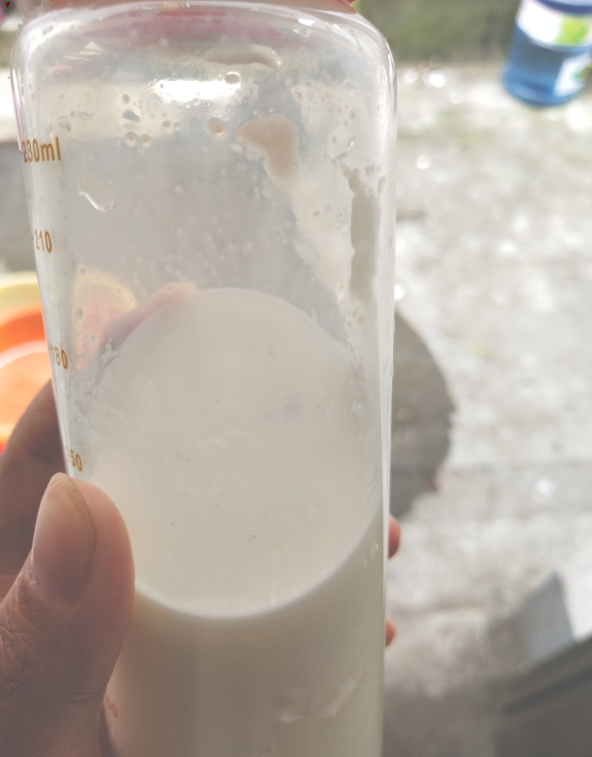 羊滋滋羊奶粉宝宝爱吃吗 羊滋滋羊奶粉口感跟母乳像不像