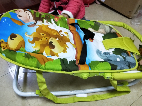 Cola Bebe儿童摇椅质量好吗 Cola Bebe儿童摇椅使用测评。