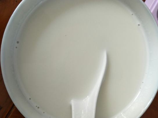 爱他美和英国牛栏奶粉哪个好 爱他美和英国牛栏对比测评