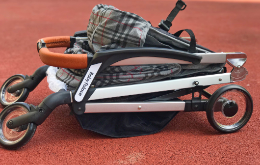 德国BP婴儿推车怎么样 德国Baby palace婴儿车好用吗