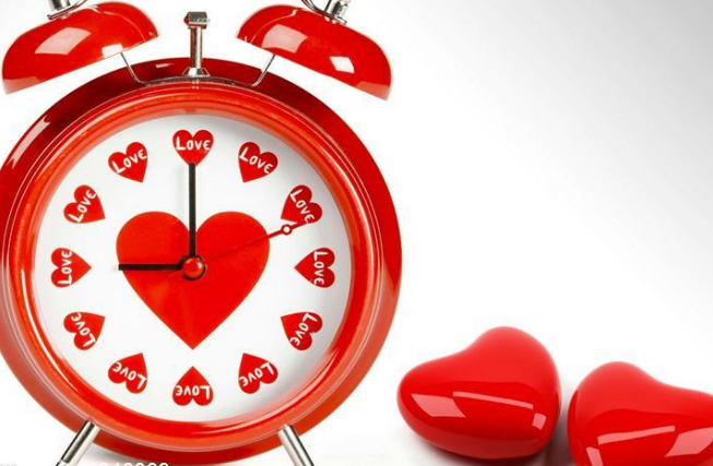 第一次过七夕发朋友圈说说 第一次过七夕节心情短语