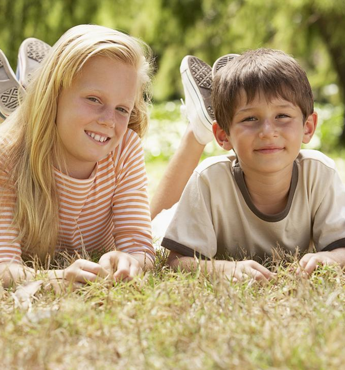 给孩子选什么鞋子最适合他 孩子学步鞋怎么选比较好 给孩子选什么鞋子最适合他 孩子学步鞋怎么选比较好