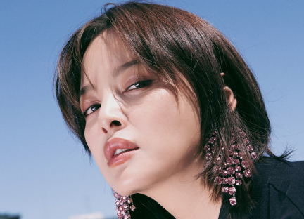 辛芷蕾发色是什么颜色 辛芷蕾发色适合哪些人