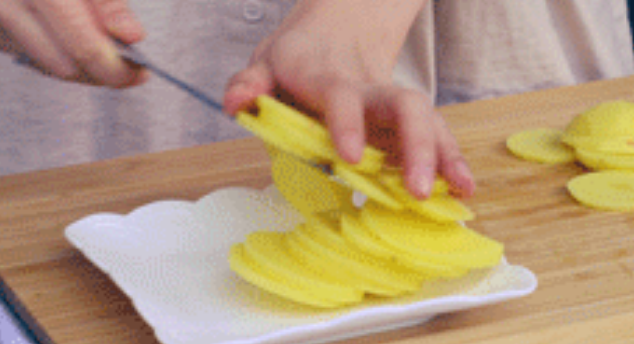 宝宝6个月补充铁辅食推荐 宝宝吃辅食食谱